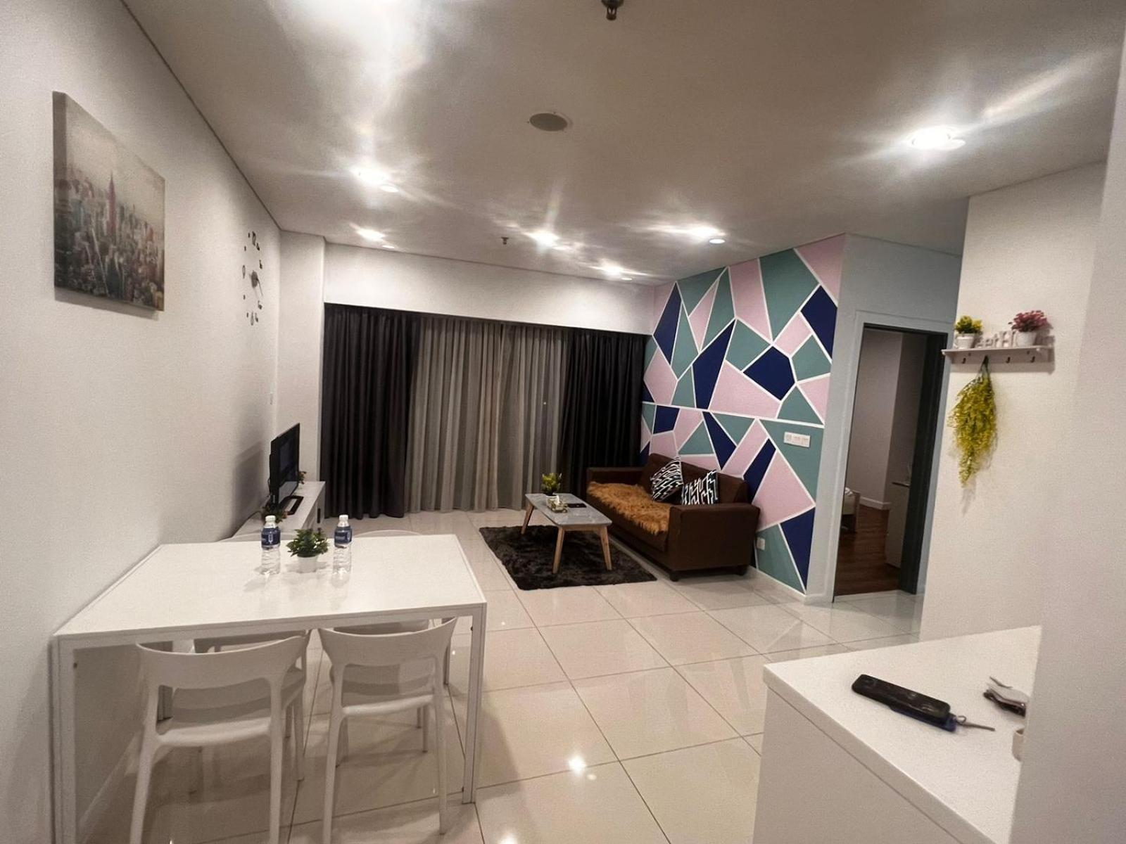 Summer Suites Klcc By Homestay Kuala Lumpur Exteriör bild