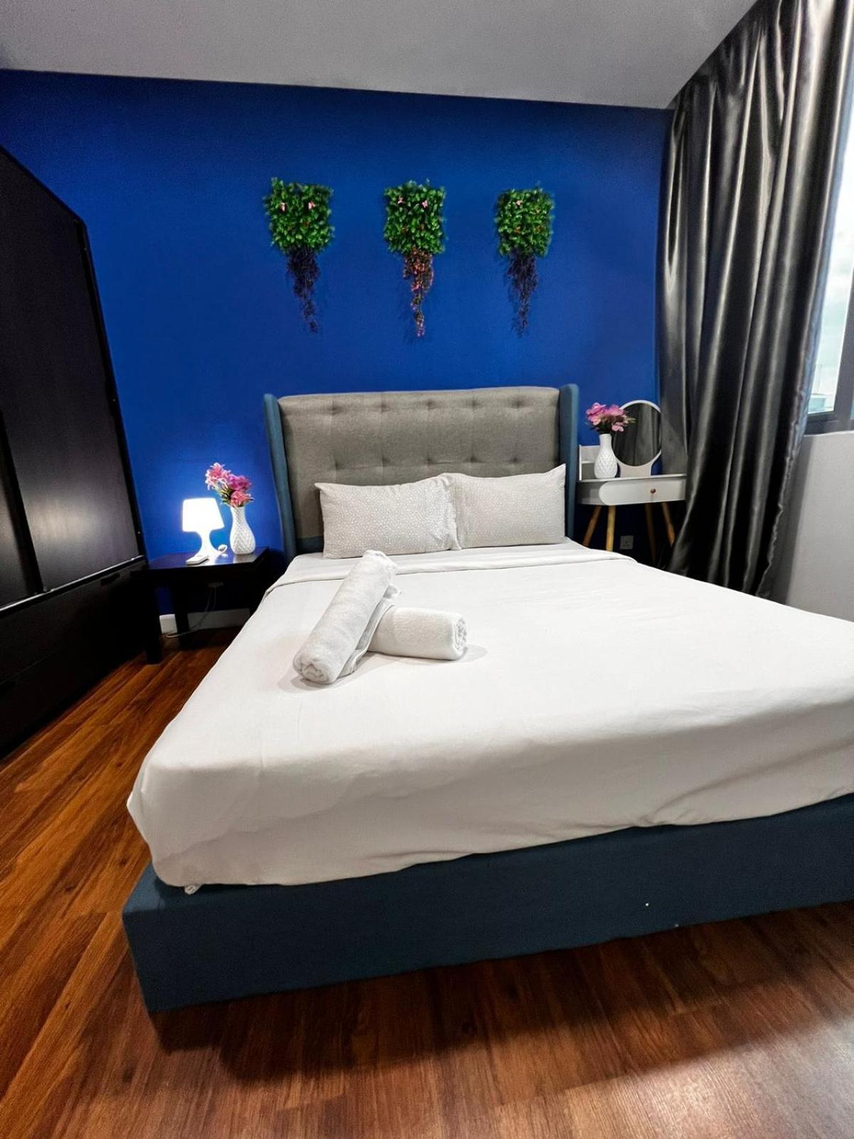 Summer Suites Klcc By Homestay Kuala Lumpur Exteriör bild