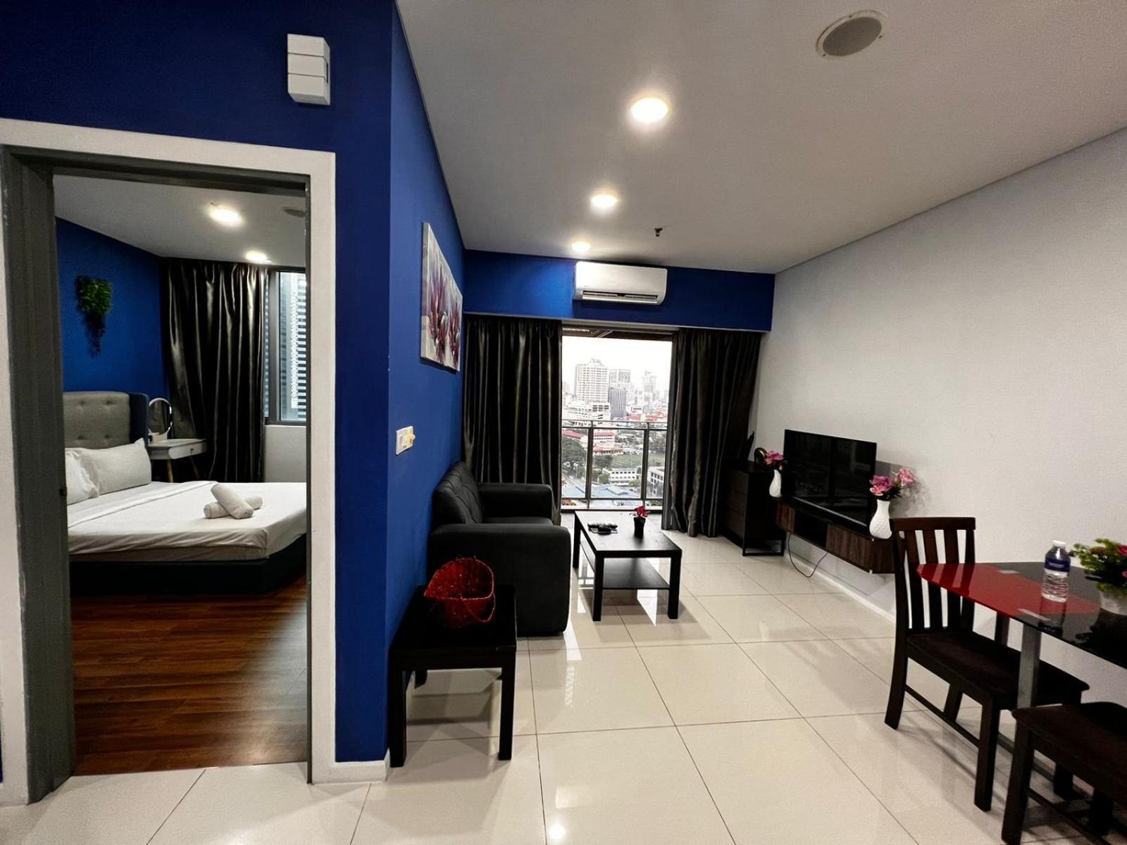 Summer Suites Klcc By Homestay Kuala Lumpur Exteriör bild