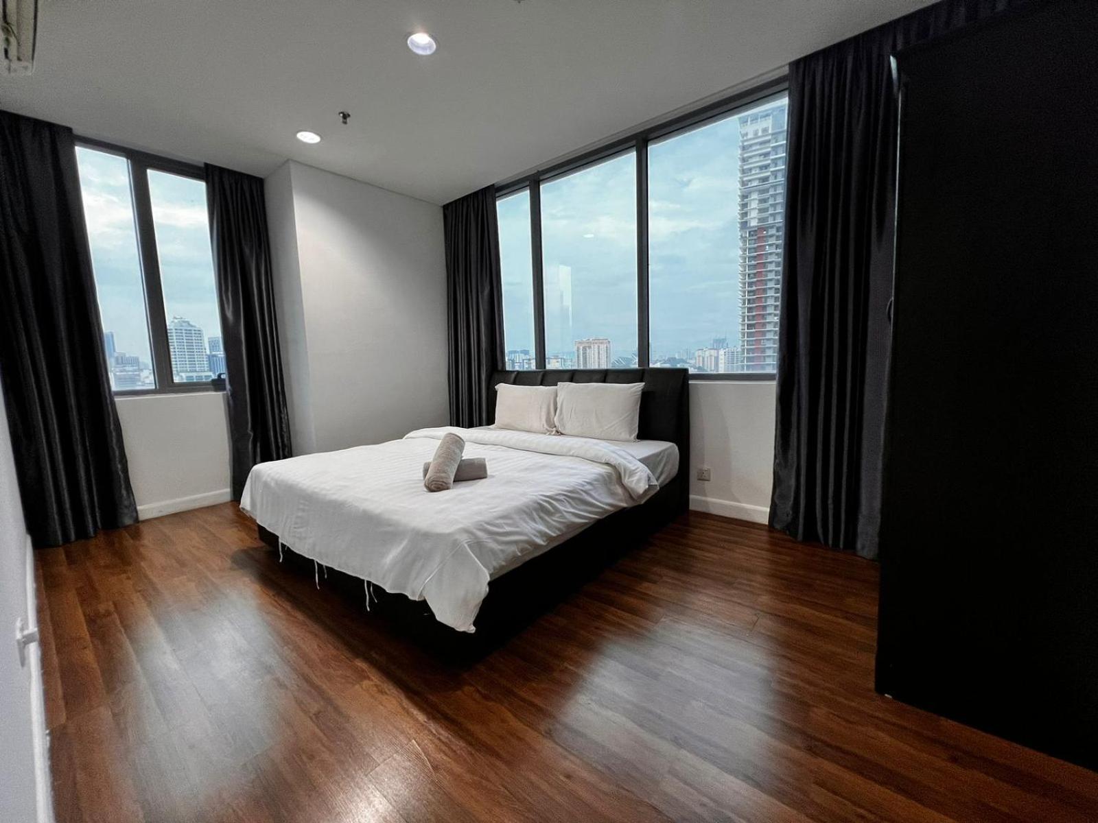 Summer Suites Klcc By Homestay Kuala Lumpur Exteriör bild