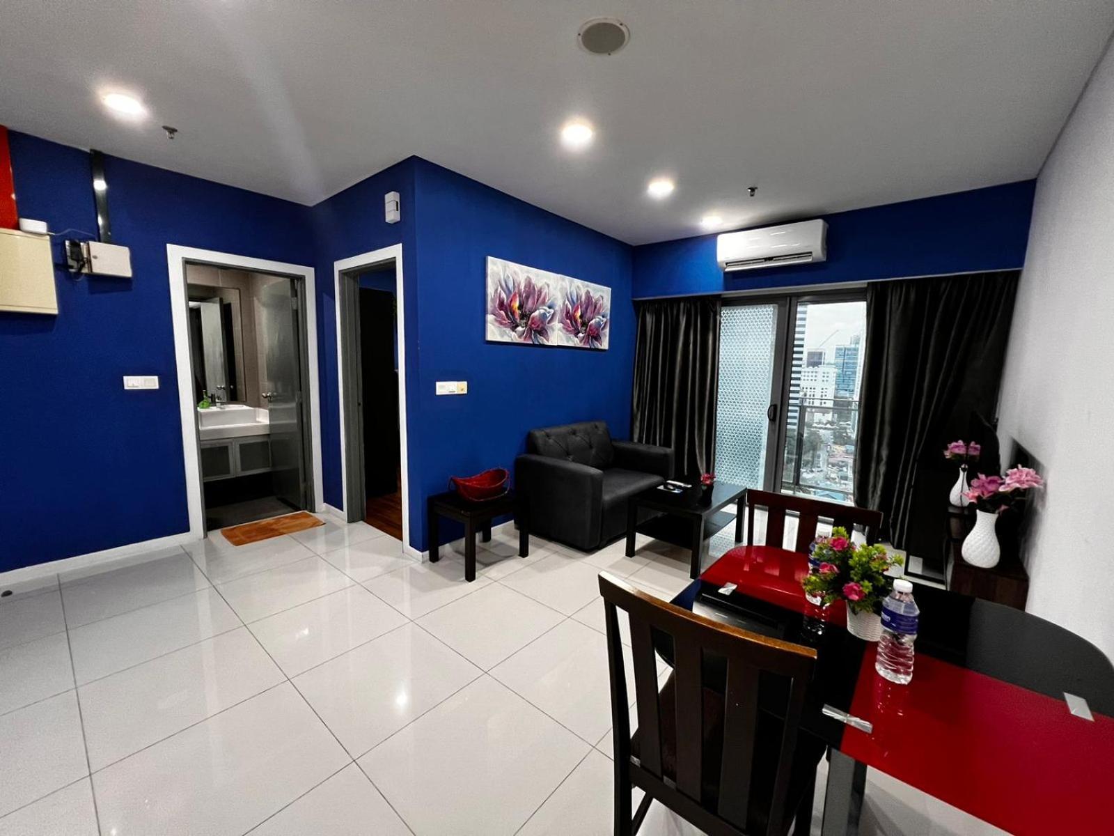 Summer Suites Klcc By Homestay Kuala Lumpur Exteriör bild